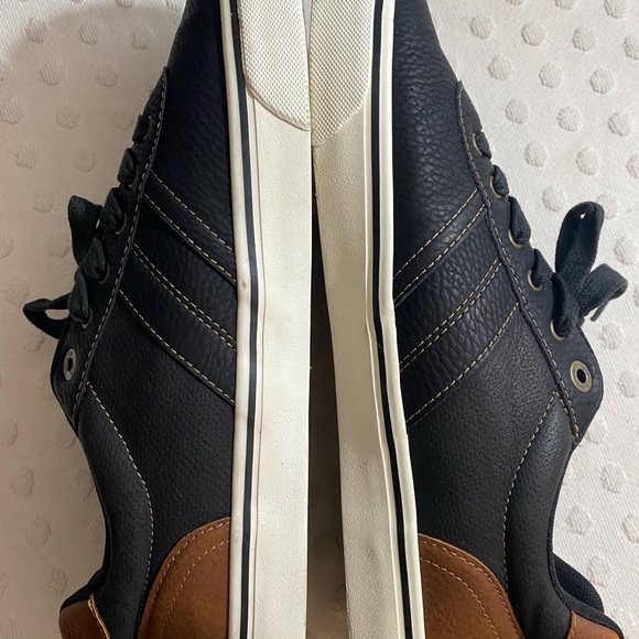 MEN'S LEVIS MUNRO SNEAKERS - Picture 7 of 12